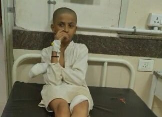 12 साल के बच्चे के साथ दीपोत्सव में हादसा, इलाज के लिए अस्पताल में भर्ती