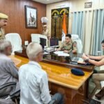 पुलिस अधीक्षक प्रतापगढ़ द्वारा पुलिस कार्यालय में जनसुनवाई कर सुनी गईं फरियादियों की समस्याएं