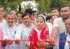 विधायक सैय्यदा खातून ने स्मृति द्वार का लोकार्पण किया:डुमरियागंज के मिठवल में रामचंद्र चौरसिया की पुण्यतिथि पर हुआ उद्घाटन